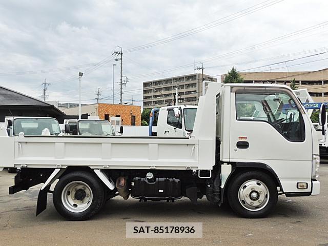 Isuzu ELF TRUCK 2014-11 323962-2
