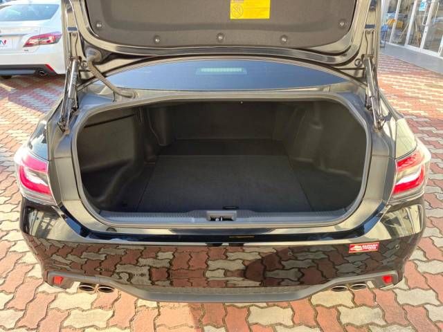 Toyota CROWN SEDAN 2018-11 185130-10