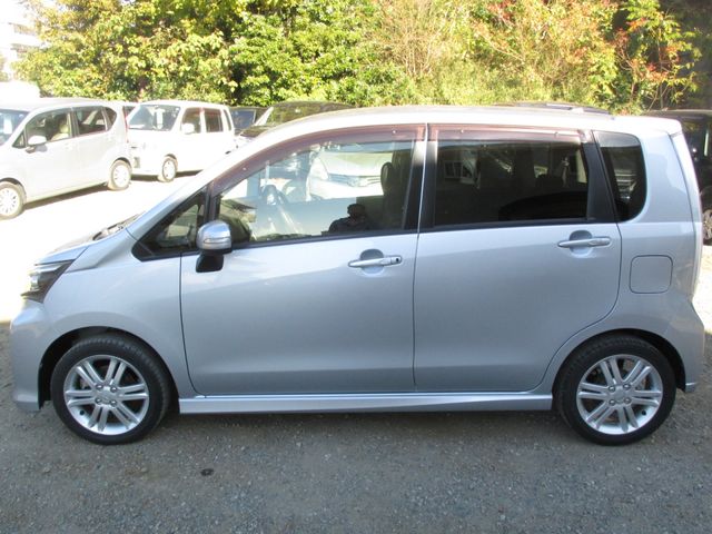 Daihatsu MOVE CUSTOM 2013-01 182252-6