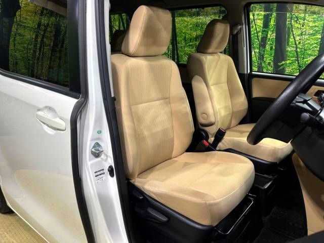 Toyota NOAH HYBRID 2014-07 192642-9
