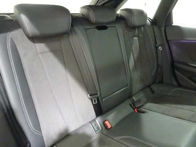 Audi A4 2020-10 14985-16