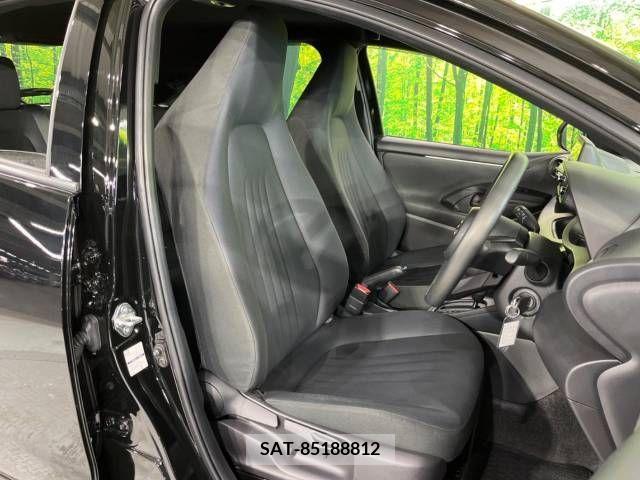 Toyota YARIS 2021-09 216680-8