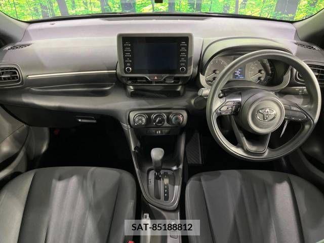 Toyota YARIS 2021-09 216680-1