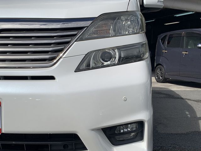 Toyota VELLFIRE 2011-10 11195-11
