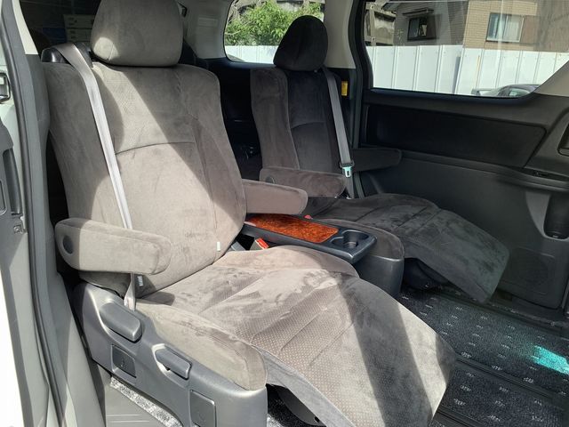 Toyota VELLFIRE 2011-10 11195-15