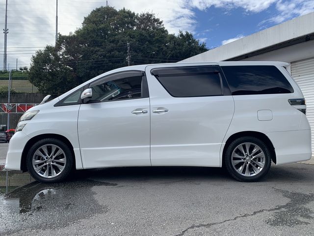 Toyota VELLFIRE 2011-10 11195-8