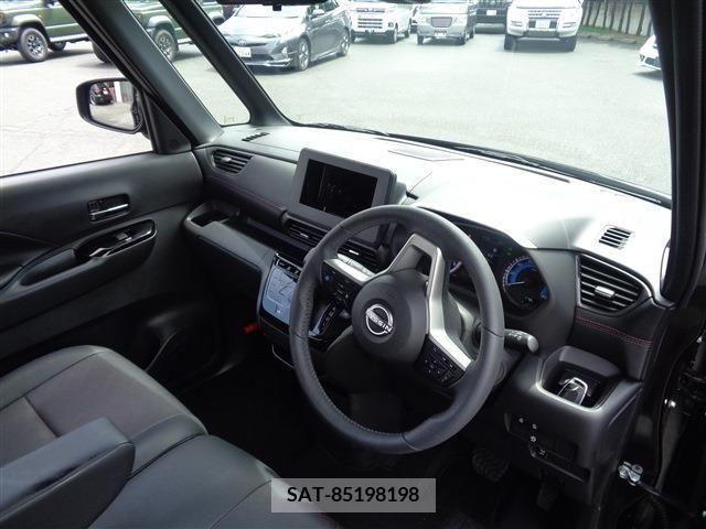 Nissan ROOX 2023-09 334310-13