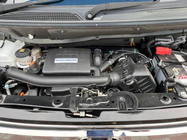 Honda N BOX CUSTOM 2019-04 195922-18