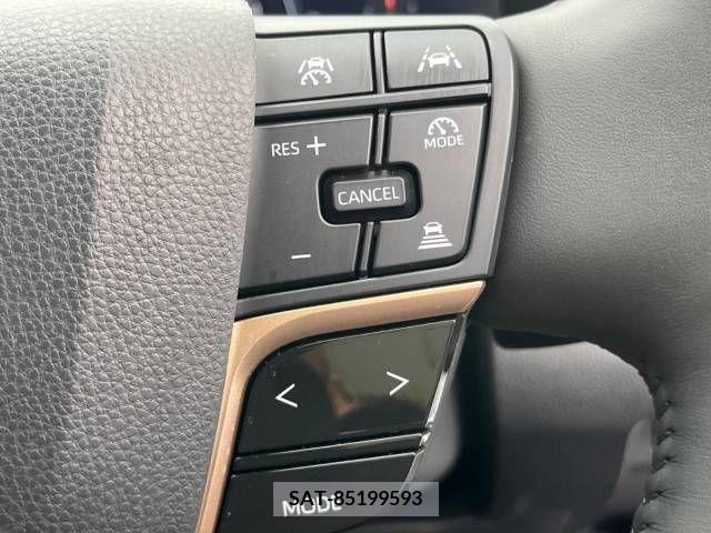 Toyota CROWN 2023-06 379518-6