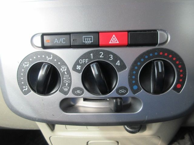 Daihatsu TANTO 2010-03 1415-12