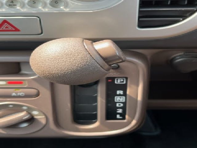 Suzuki MR WAGON 2007-04 6433-4