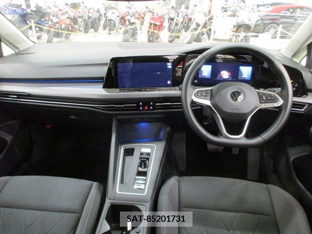 VolksWagen GOLF 2021-06 202639-1