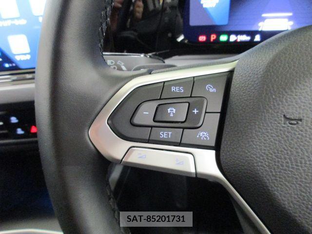 VolksWagen GOLF 2021-06 202639-12