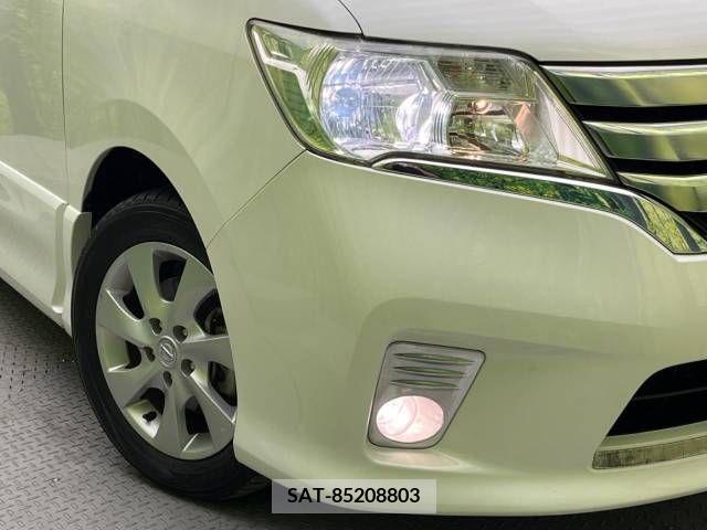 Nissan SERENA 2012-06 324914-13
