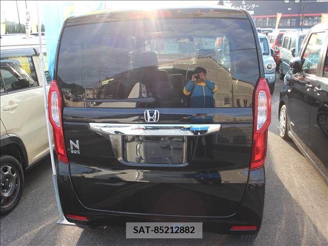 Honda N BOX 2020-07 257028-3