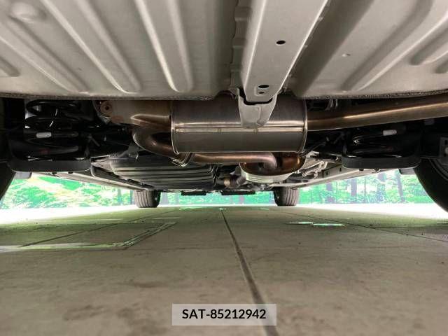 Toyota VOXY 2018-10 370412-19