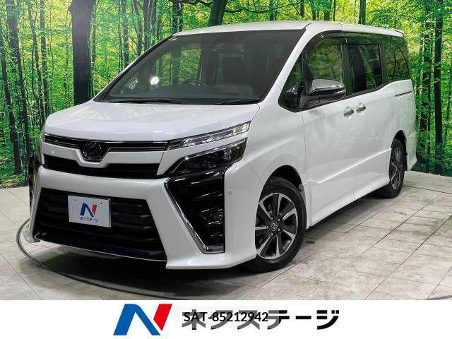 Toyota VOXY 2018-10 370412-0