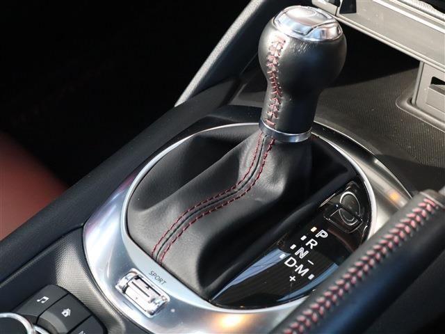 Mazda ROADSTER 2018-03 195232-14
