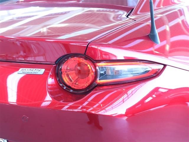 Mazda ROADSTER 2018-03 195232-8