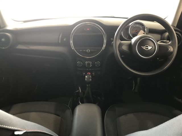 Bmw MINI 2015-05 24142-1