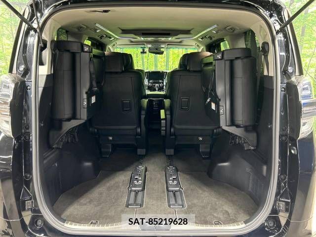Toyota VELLFIRE 2018-06 288042-11