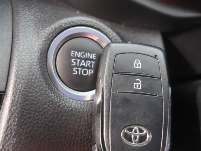 Toyota YARIS CROSS 2023-06 195715-7