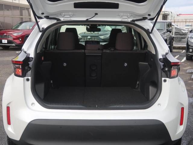 Toyota YARIS CROSS 2023-06 195715-10