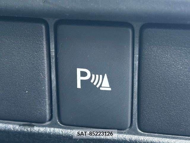 Lexus IS 2013-09 231933-9
