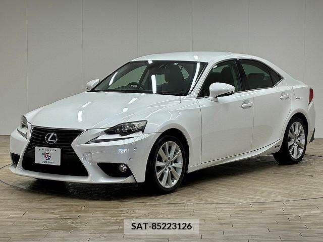 Lexus IS 2013-09 231933-14