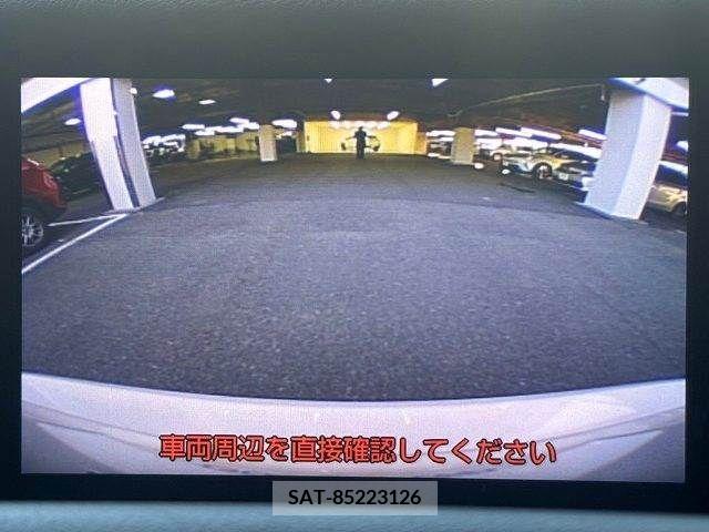 Lexus IS 2013-09 231933-3