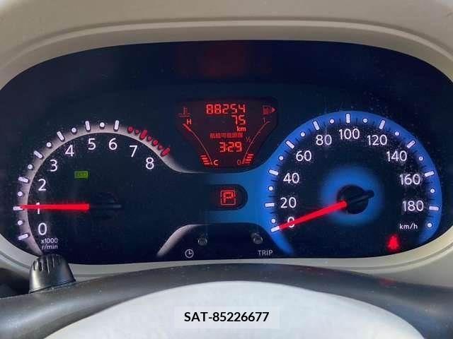 Nissan CUBE 2013-11 214398-19