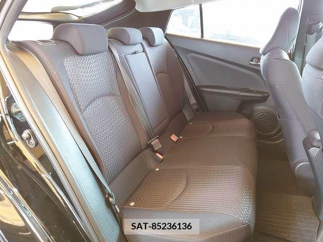 Toyota PRIUS 2016-12 281816-8