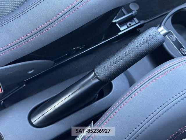 Abarth 695 2022-12 323193-8