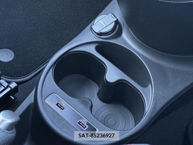 Abarth 695 2022-12 323193-7
