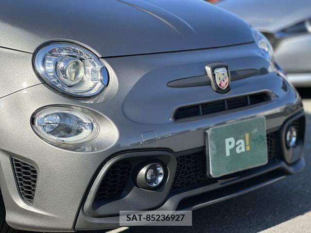 Abarth 695 2022-12 323193-21