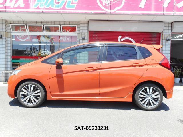 Honda FIT 2015-10 303855-6