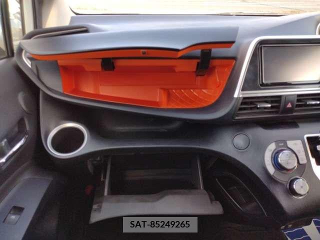 Toyota SIENTA 2018-12 329851-14
