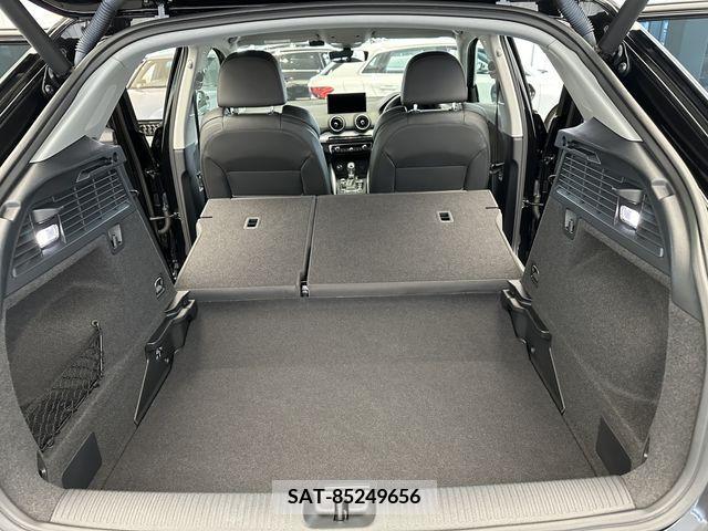 Audi Q2 2019-09 318058-12