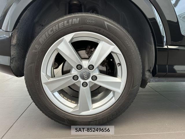 Audi Q2 2019-09 318058-9