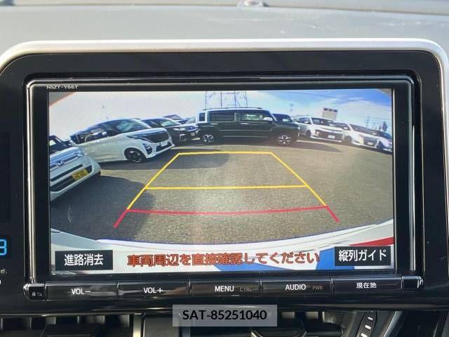 Toyota C-HR 2017-09 223605-3