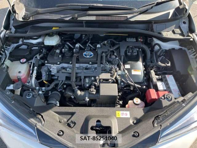 Toyota C-HR 2017-09 223605-18
