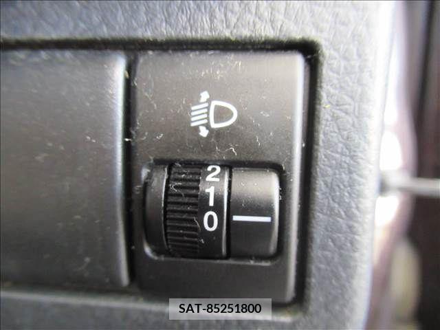 Nissan MOCO 2011-08 324526-9
