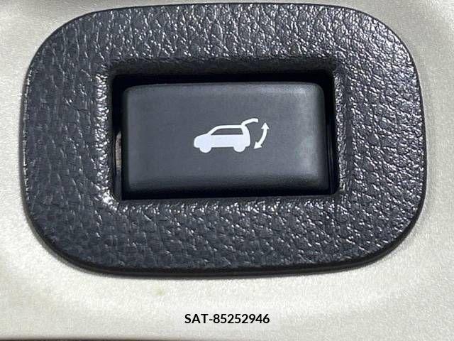 Nissan X-TRAIL 2018-04 323097-6