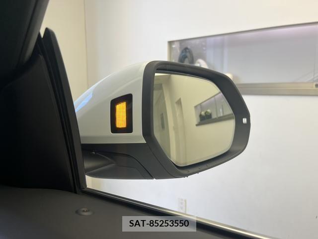 Audi Q8 2019-12 395787-13