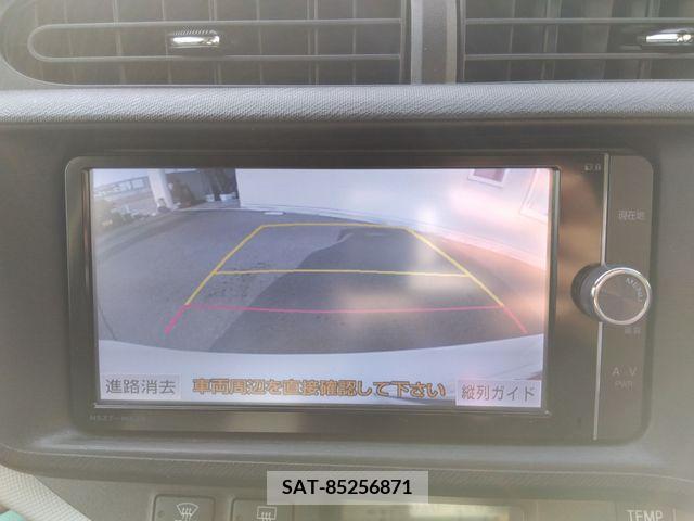 Toyota AQUA 2012-07 291882-11
