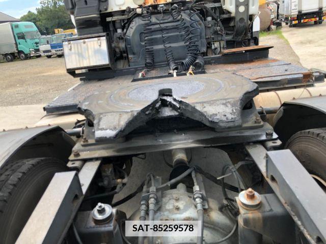 Isuzu GIGA 2003-02 347394-25