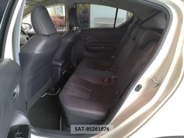 Toyota AQUA 2016-03 352966-22