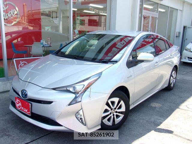Toyota PRIUS 2016-08 354953-3