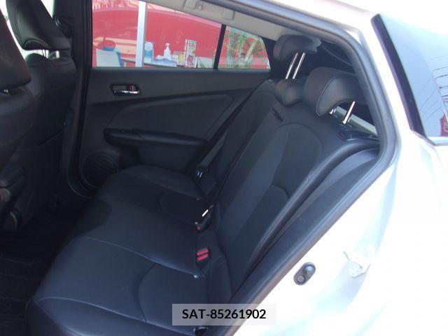 Toyota PRIUS 2016-08 354953-14