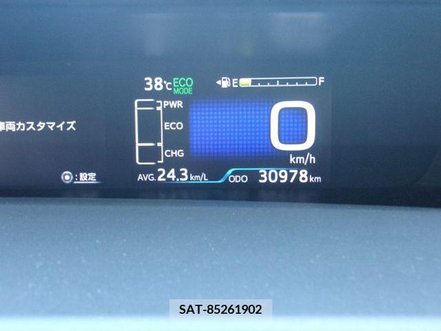 Toyota PRIUS 2016-08 354953-10
